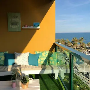 luxury-apartment-bajondillo-beachfront.hotelsinnerja.org/