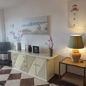 apartamento-carihuela-playa.hotelsinnerja.org/